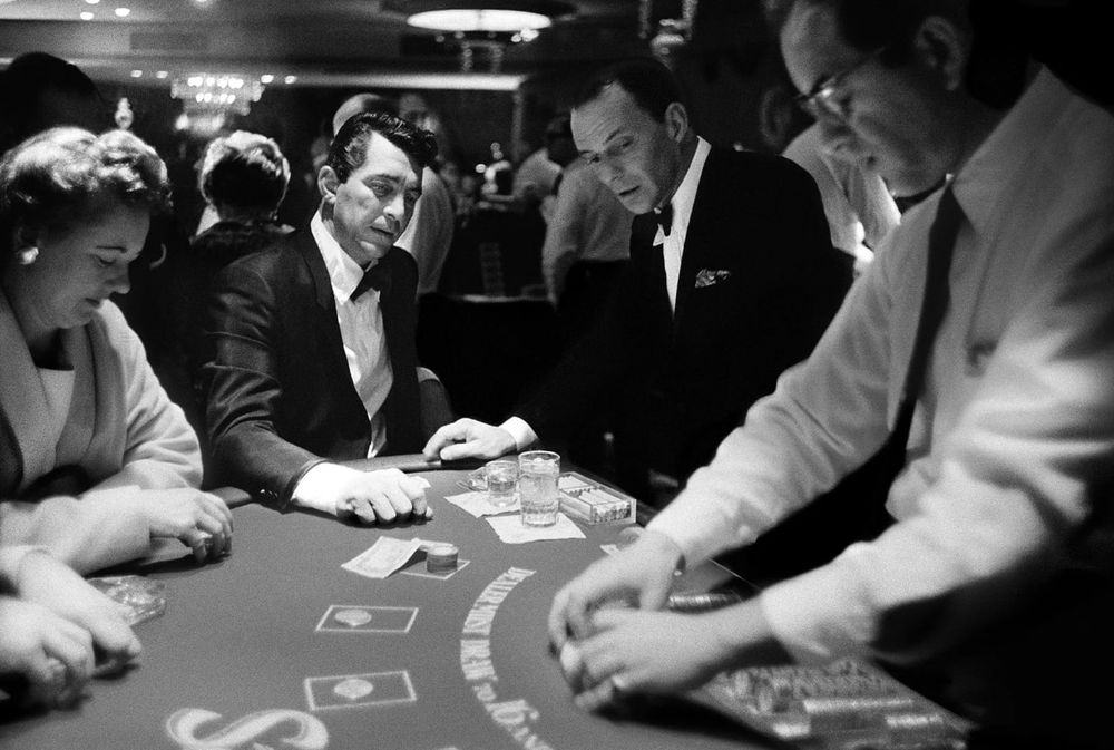 hhpoker官网客服